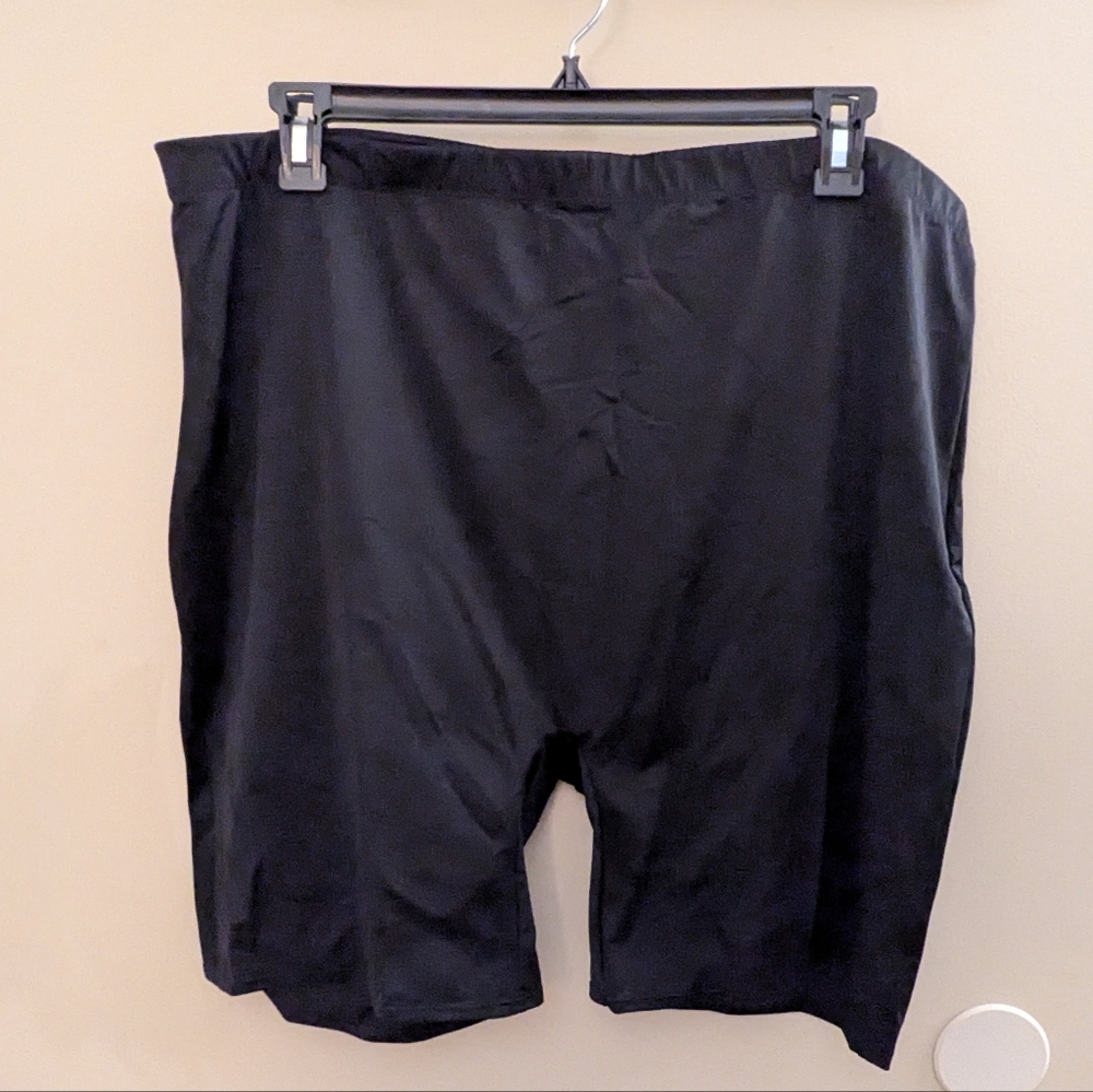 YITTY Women's Plus Size Athletic Black Shorts 6x